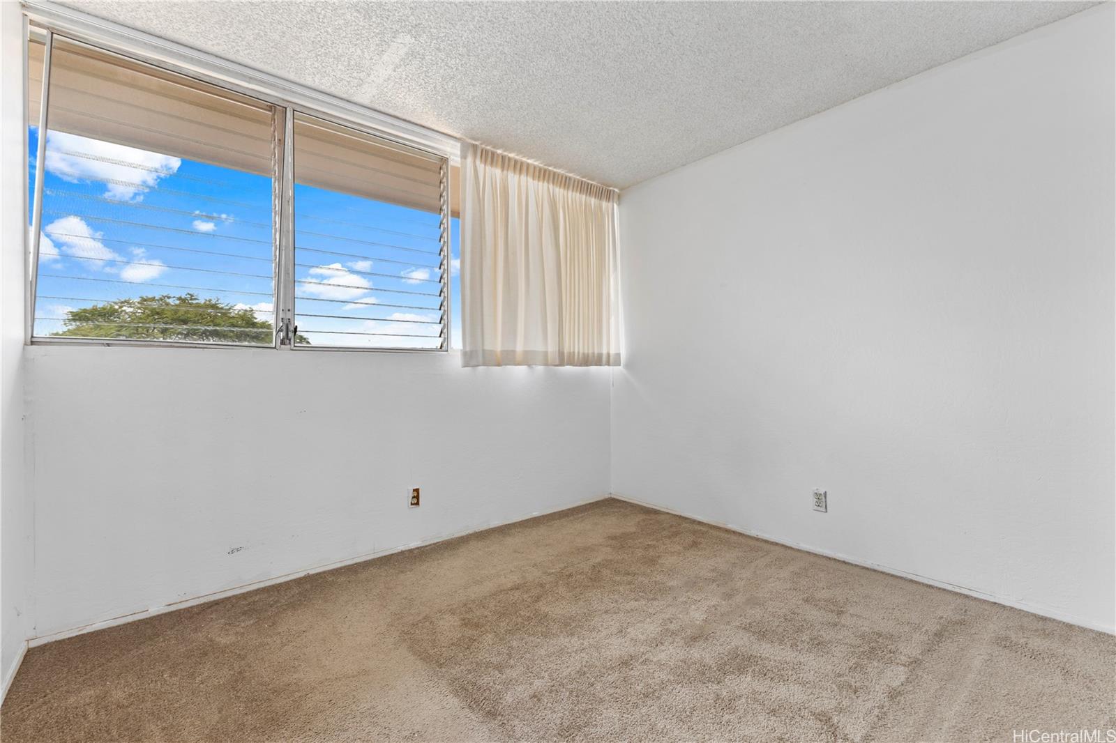 Kaholo Hale condo # 23, Honolulu, Hawaii - photo 16 of 24