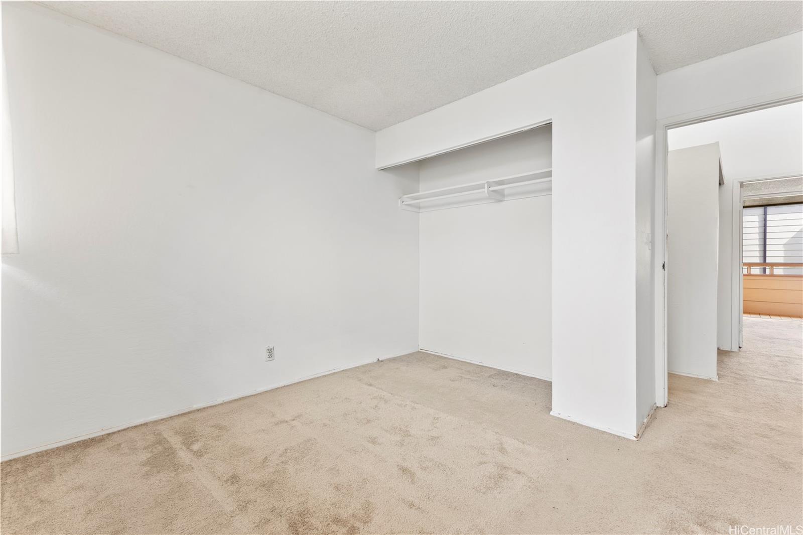 Kaholo Hale condo # 23, Honolulu, Hawaii - photo 17 of 24