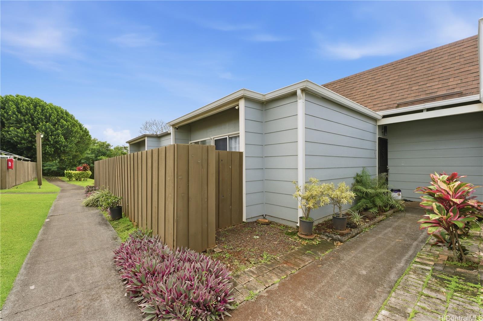 MTA townhouse # 1103, Mililani, Hawaii - photo 21 of 24