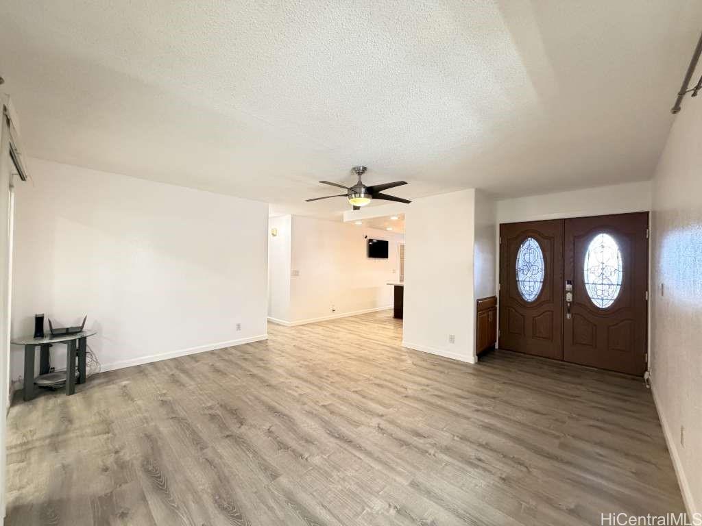 94-434 Opeha Street Waipahu - Rental - photo 3 of 20