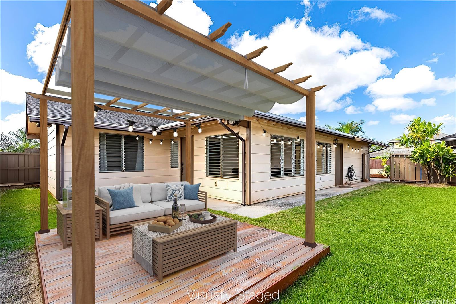 94-436  Kealohi Place Mililani Area, Central home - photo 14 of 17