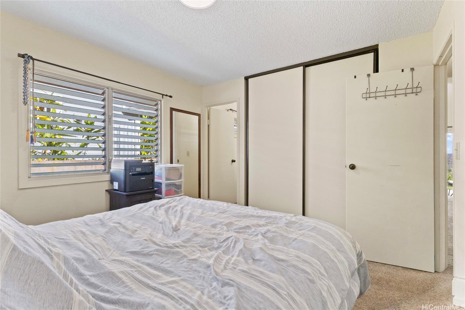 94-441  Mulehu Street Mililani Area, Central home - photo 12 of 19