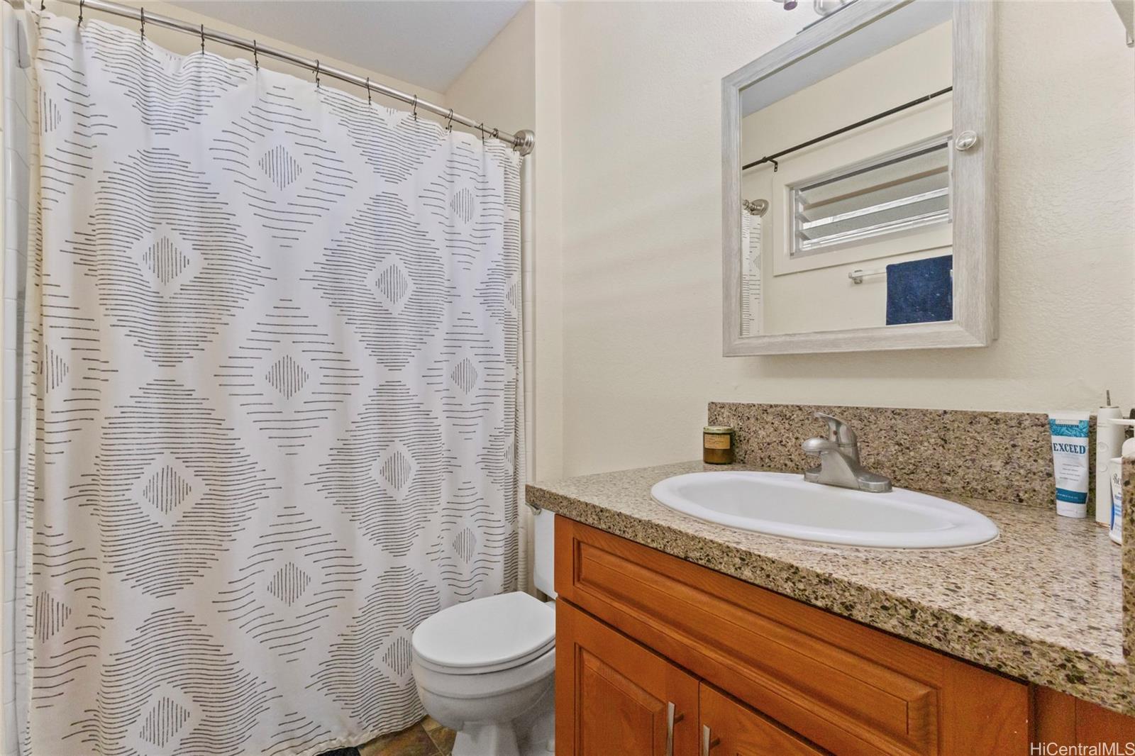 94-441  Mulehu Street Mililani Area, Central home - photo 9 of 19