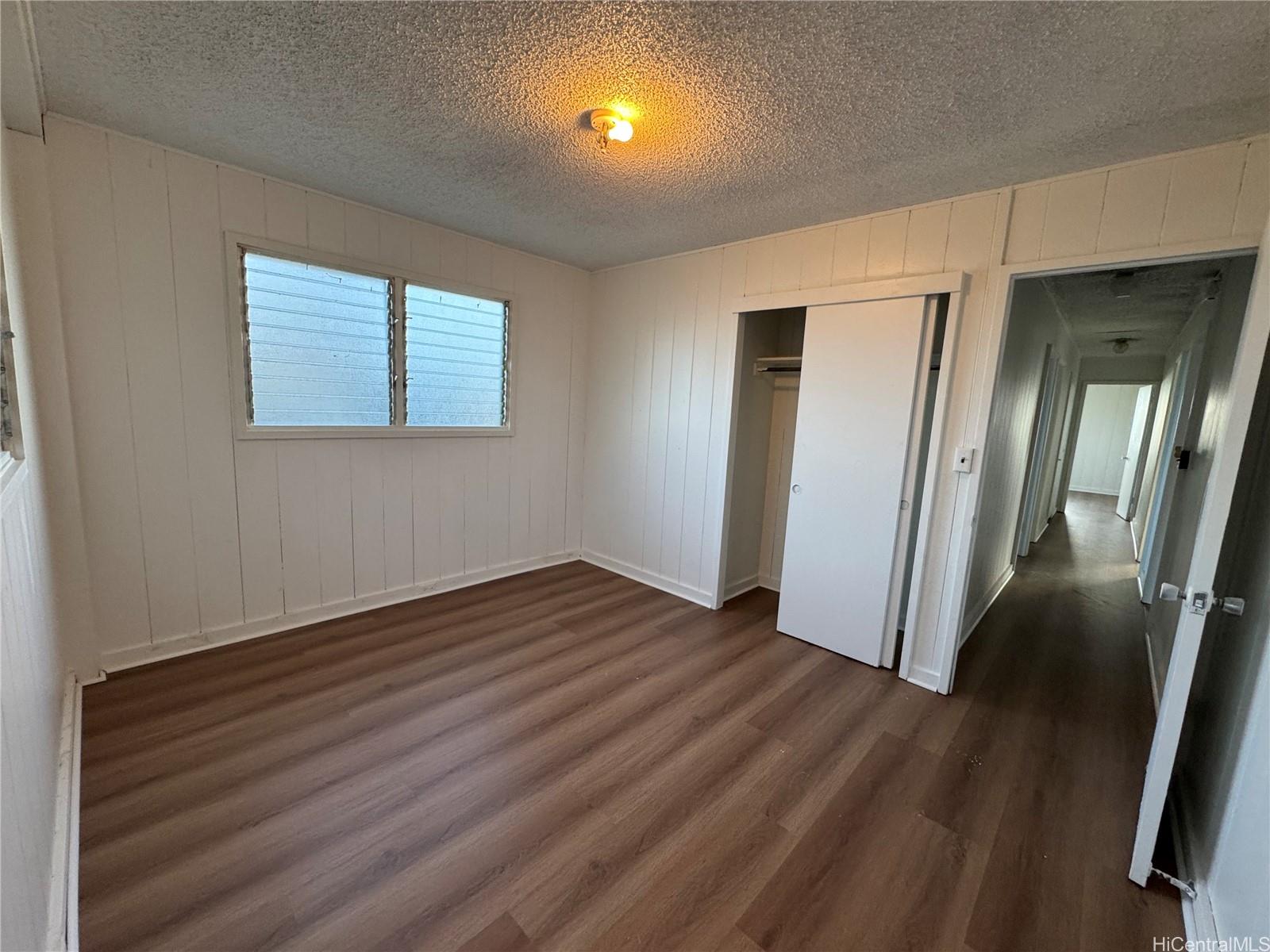 94-442  Kahualena Place Waipahu Triangle, Waipahu home - photo 6 of 11