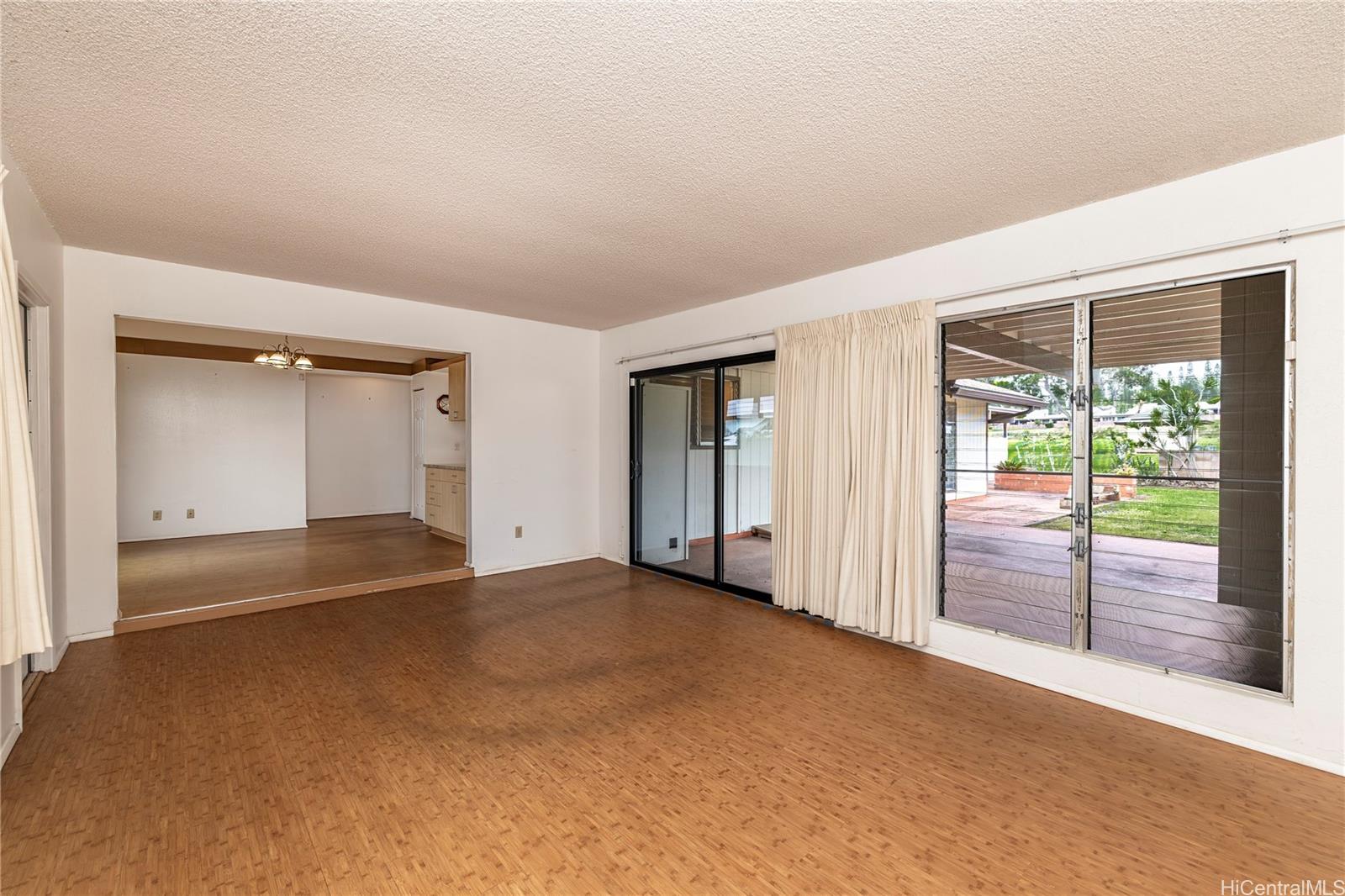 94-447  Hokuahiahi St Mililani Area, Central home - photo 13 of 25