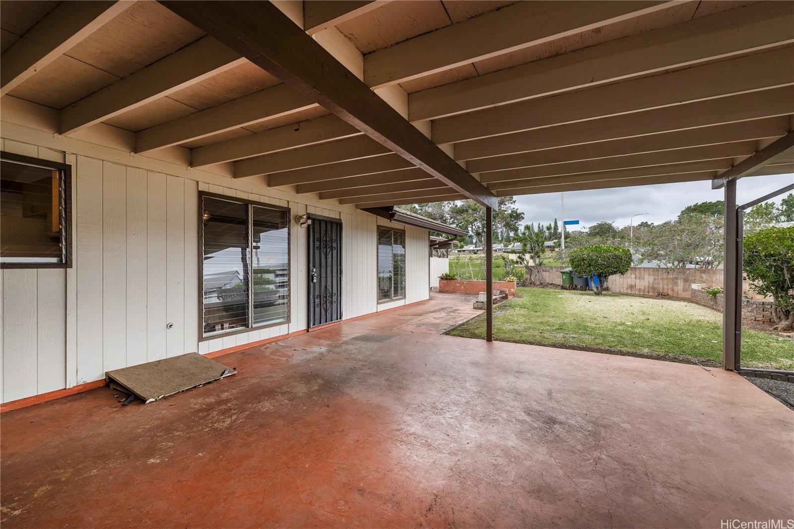 94-447  Hokuahiahi St Mililani Area, Central home - photo 24 of 25