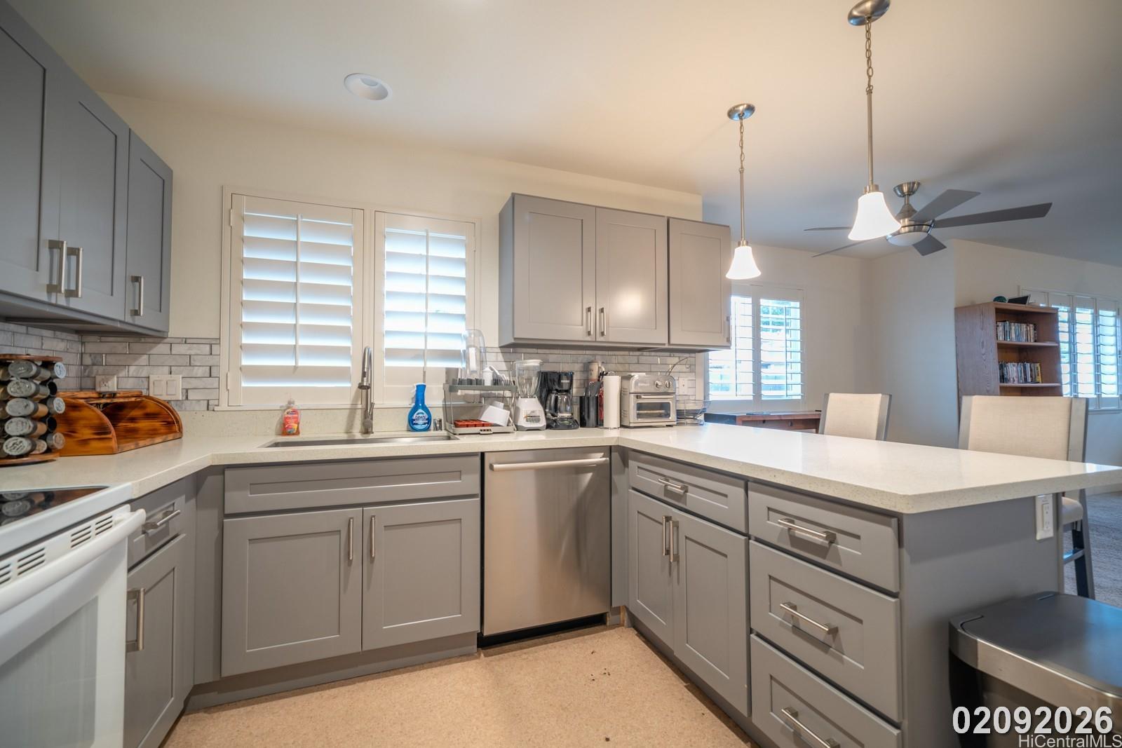 94-470 Paiwa Street Waipahu - Rental - photo 16 of 25