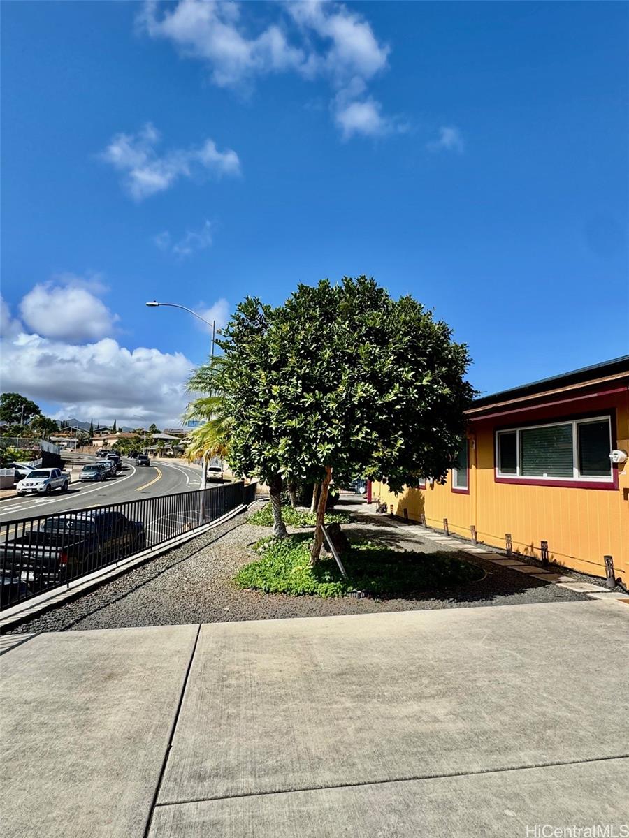 94-471  Palai St Village Park, Waipahu home - photo 8 of 19