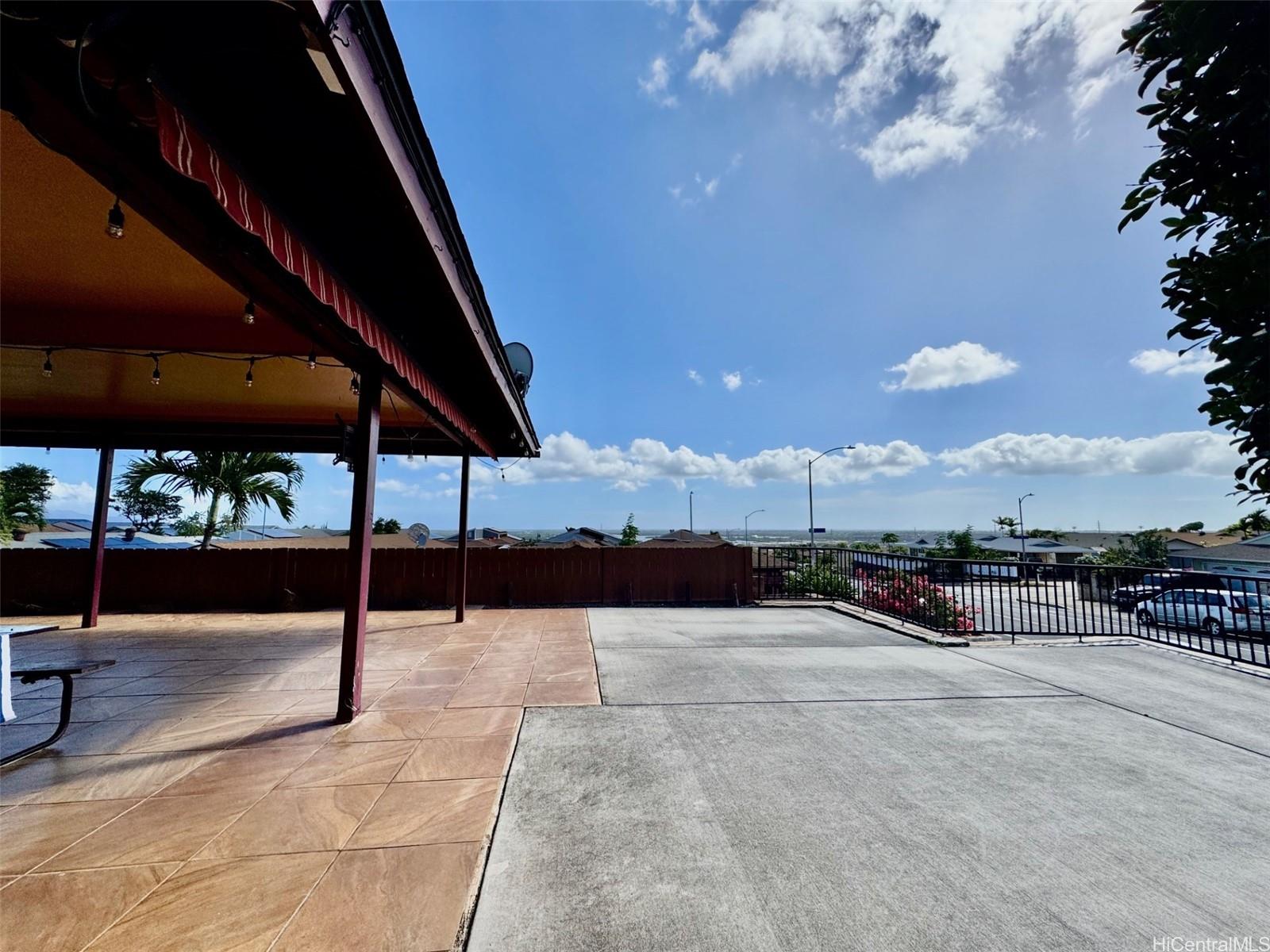 94-471  Palai St Village Park, Waipahu home - photo 10 of 19