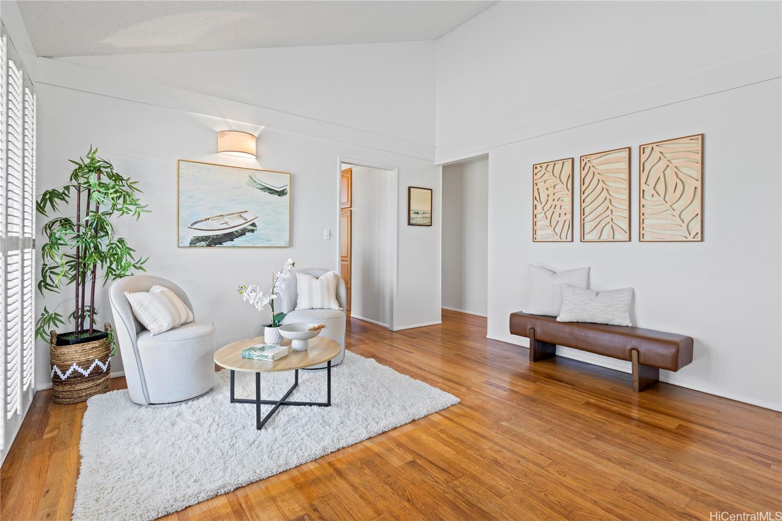 94-475  Alapoai Street Mililani Area, Central home - photo 2 of 25