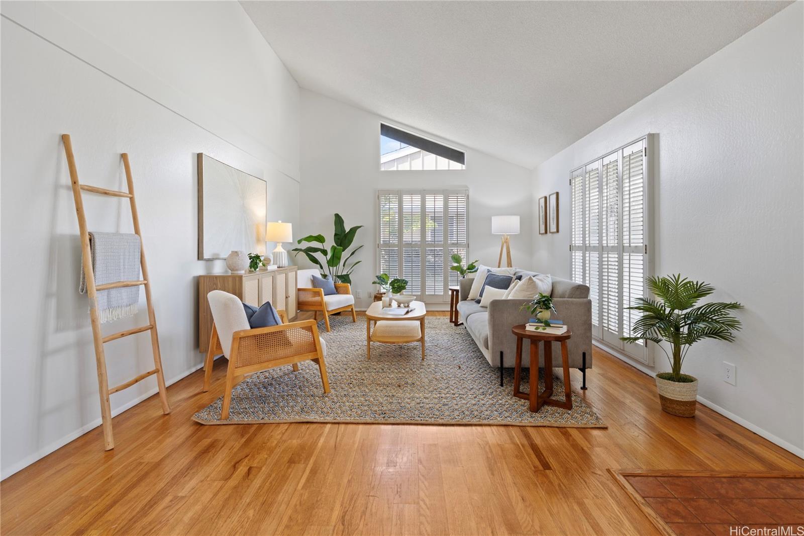 94-475  Alapoai Street Mililani Area, Central home - photo 4 of 25