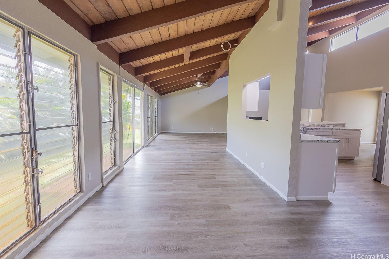 94-48  Hokupalemo Street Mililani Area, Central home - photo 4 of 20