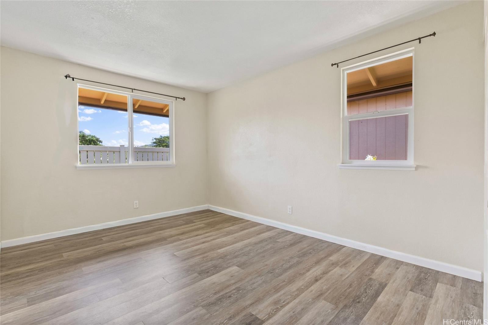 94-493  Kealakaa Street Mililani Area, Central home - photo 15 of 25