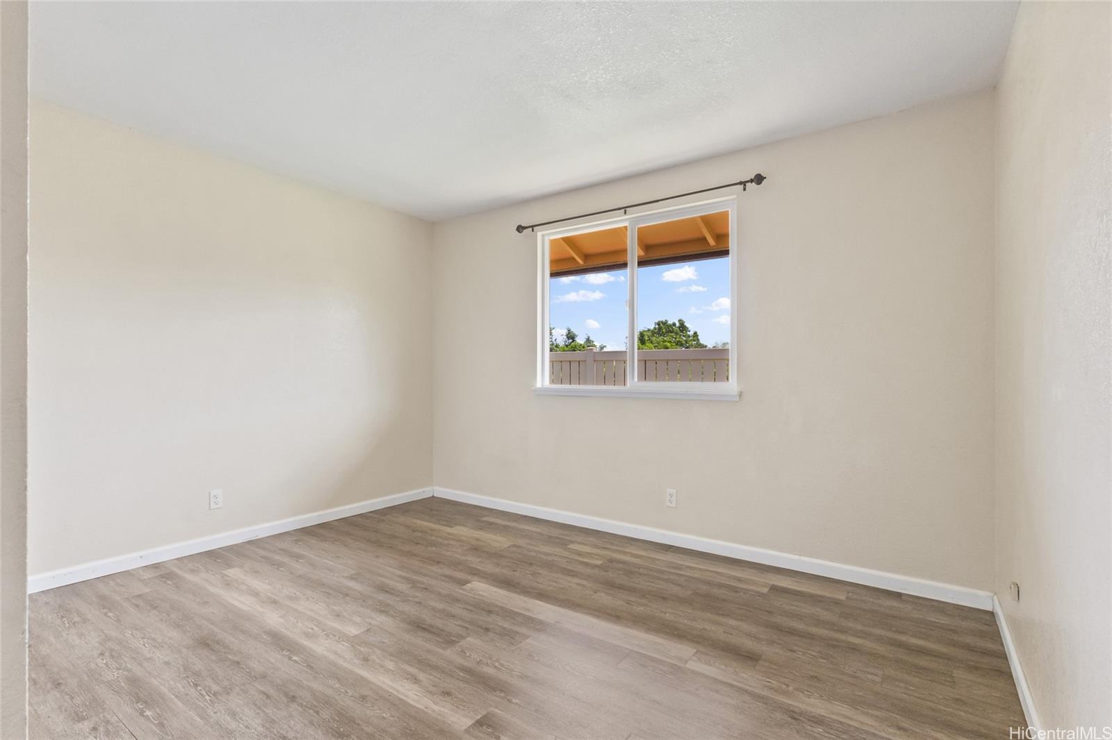 94-493  Kealakaa Street Mililani Area, Central home - photo 17 of 25