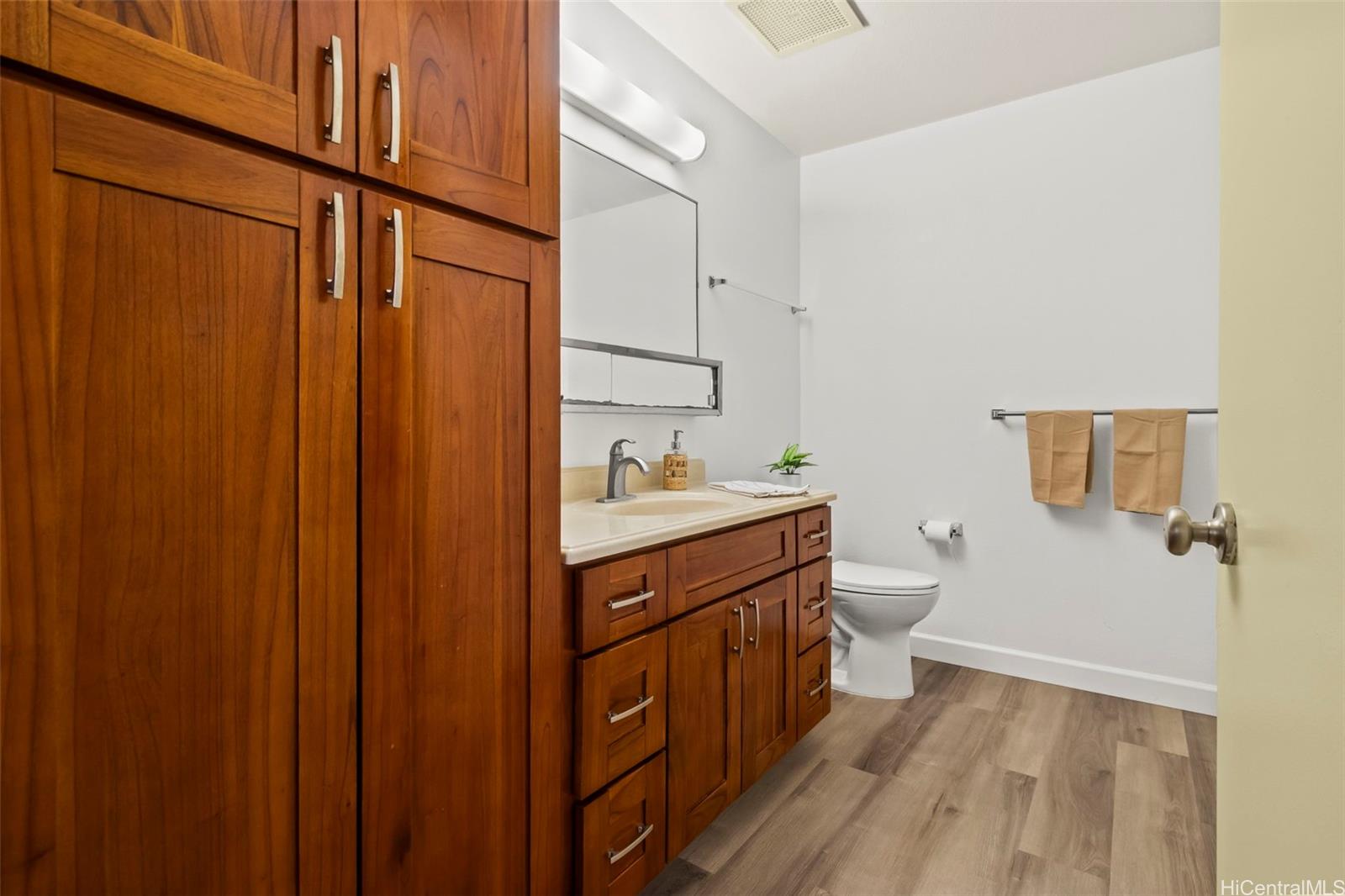 94-506 Kupuohi Street townhouse # 7102, Waipahu, Hawaii - photo 7 of 17