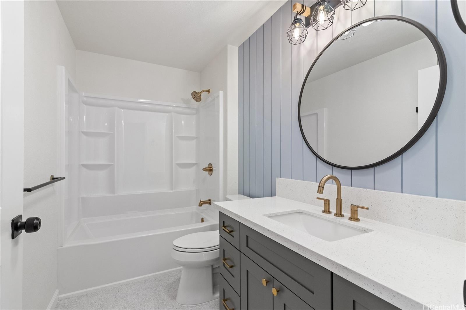 Royal Kunia townhouse # 8204, Waipahu, Hawaii - photo 7 of 17