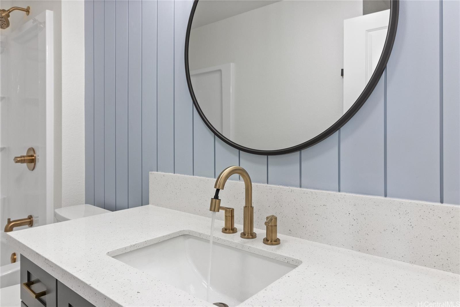 Royal Kunia townhouse # 8204, Waipahu, Hawaii - photo 8 of 17