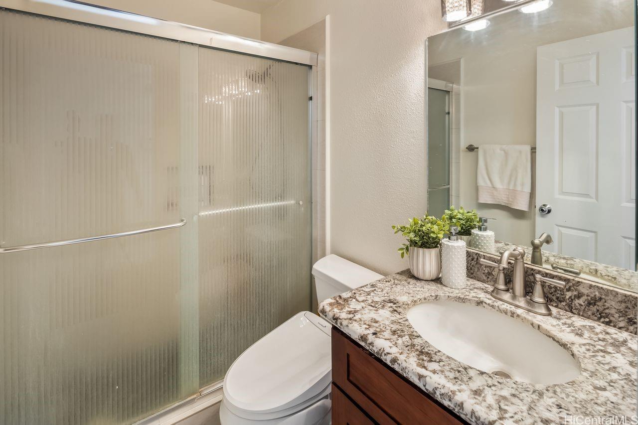 94-509  Lumiauau Street Waikele, Waipahu home - photo 21 of 25