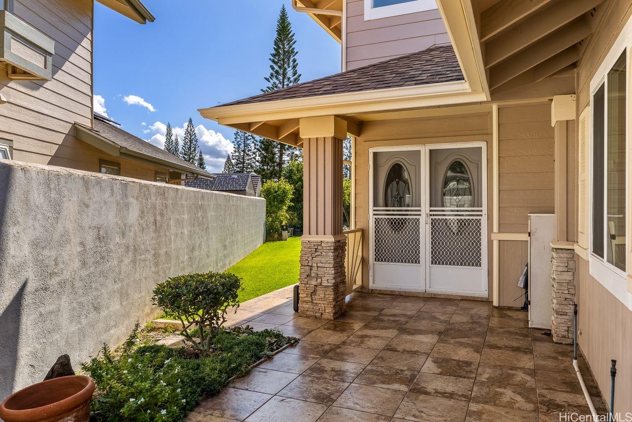 94-509  Lumiauau Street Waikele, Waipahu home - photo 6 of 25