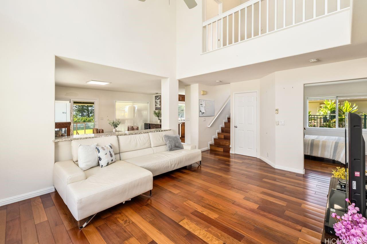 94-509  Lumiauau Street Waikele, Waipahu home - photo 8 of 25