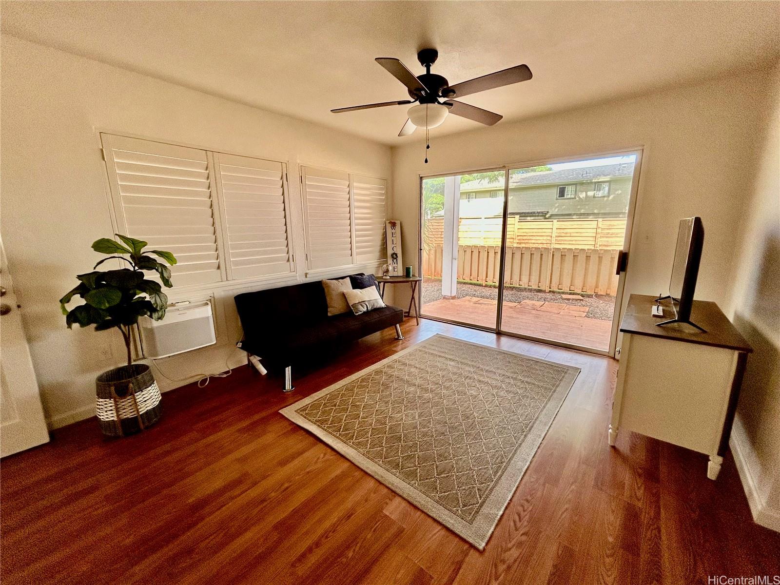 Kulana Knolls townhouse # 9/103, Waipahu, Hawaii - photo 2 of 11