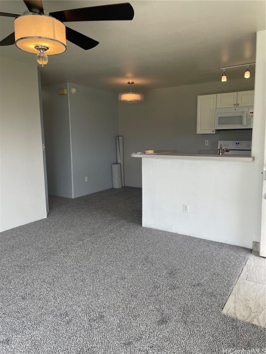 94-510 Lumiaina St Waipahu - Rental - photo 3 of 18
