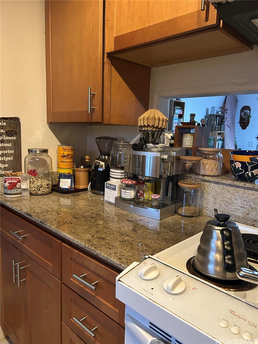 94-510 Lumiaina Street townhouse # M103, Waipahu, Hawaii - photo 6 of 24