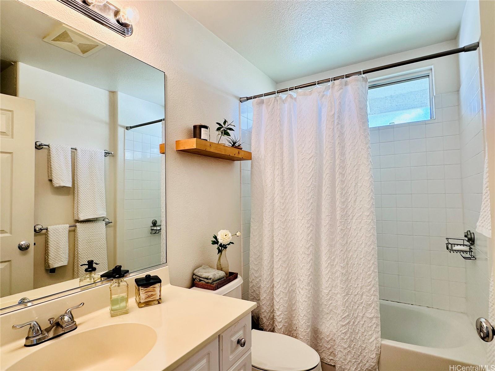 94-510 Lumiaina Street townhouse # N201, Waipahu, Hawaii - photo 12 of 18