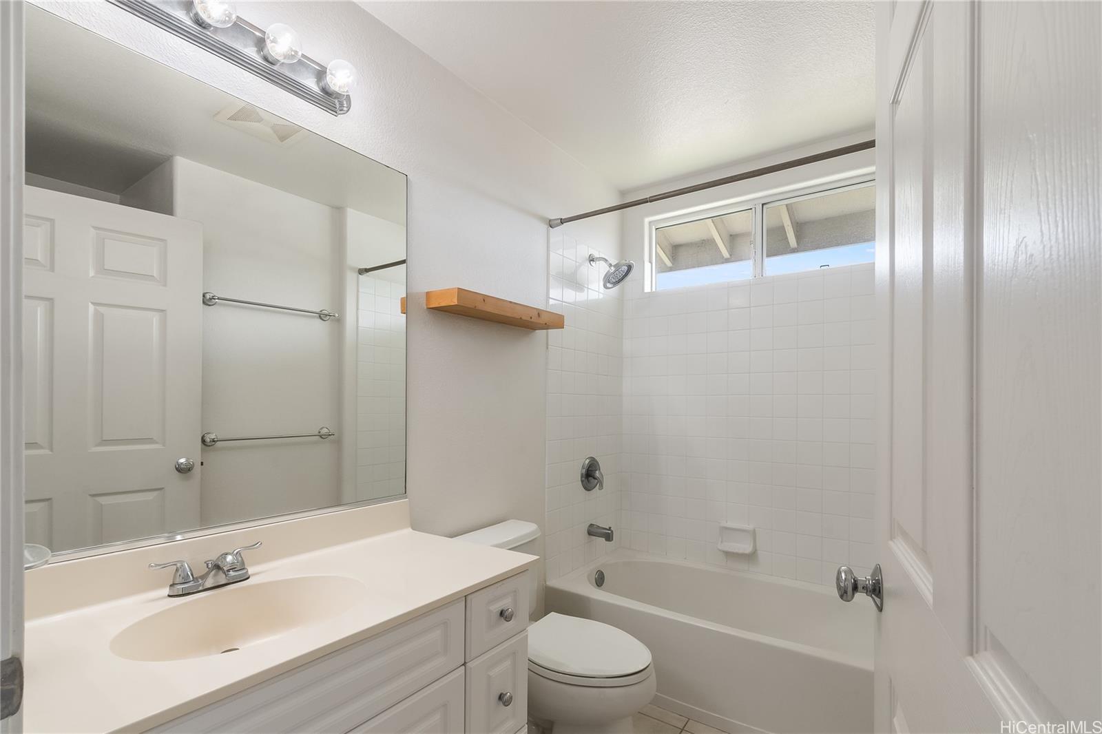 94-510 Lumiaina Street townhouse # N201, Waipahu, Hawaii - photo 8 of 9