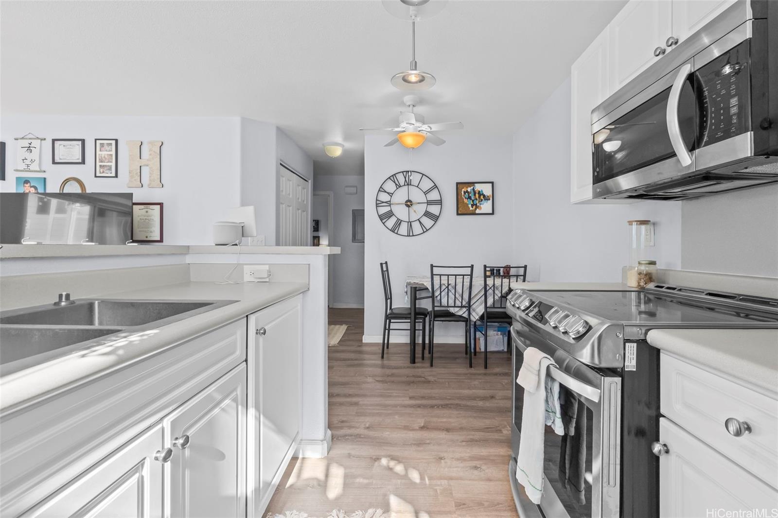 94-510 Lumiaina Street Waipahu - Rental - photo 2 of 19