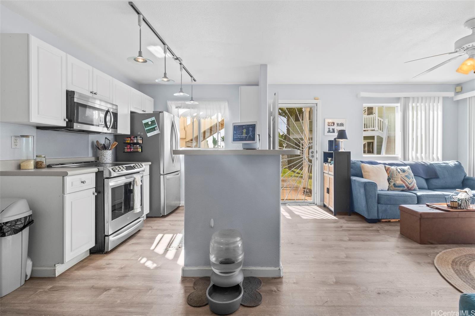 94-510 Lumiaina Street Waipahu - Rental - photo 3 of 19