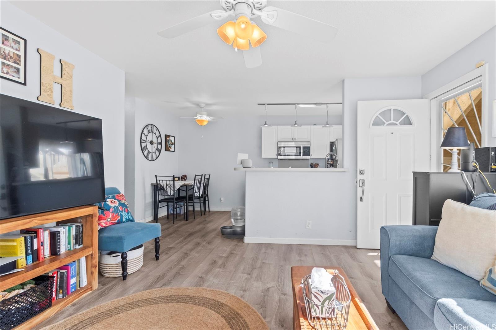 94-510 Lumiaina Street Waipahu - Rental - photo 4 of 19