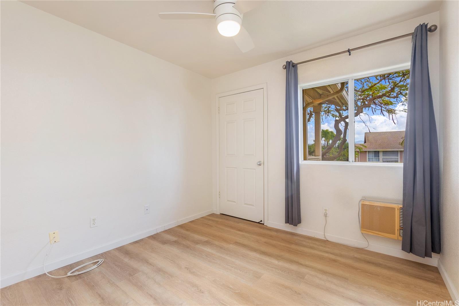 Waikele Community Association townhouse # T202, Waipahu, Hawaii - photo 16 of 25