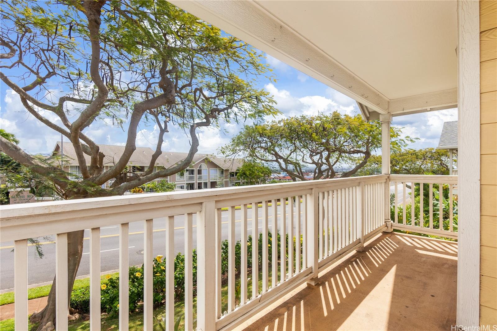 Waikele Community Association townhouse # T202, Waipahu, Hawaii - photo 7 of 25