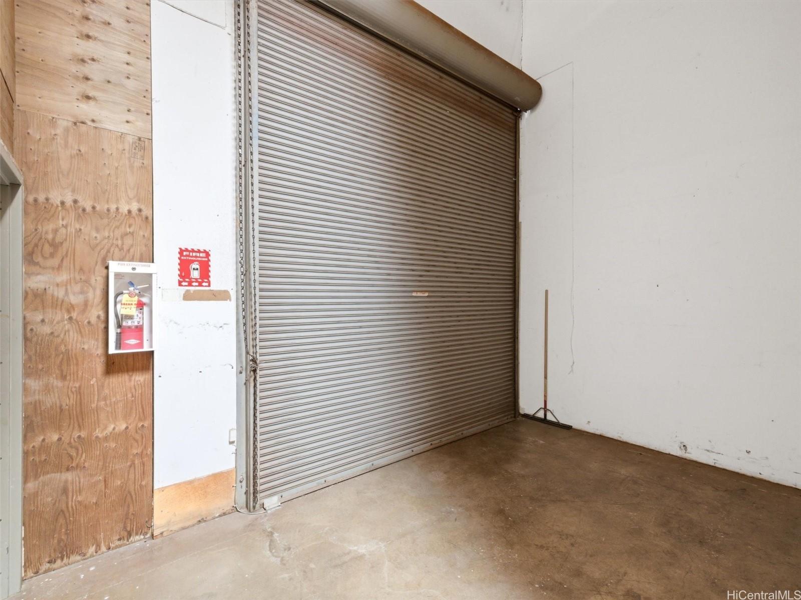 94-515 Ukee St Waipahu Oahu commercial real estate photo13 of 18