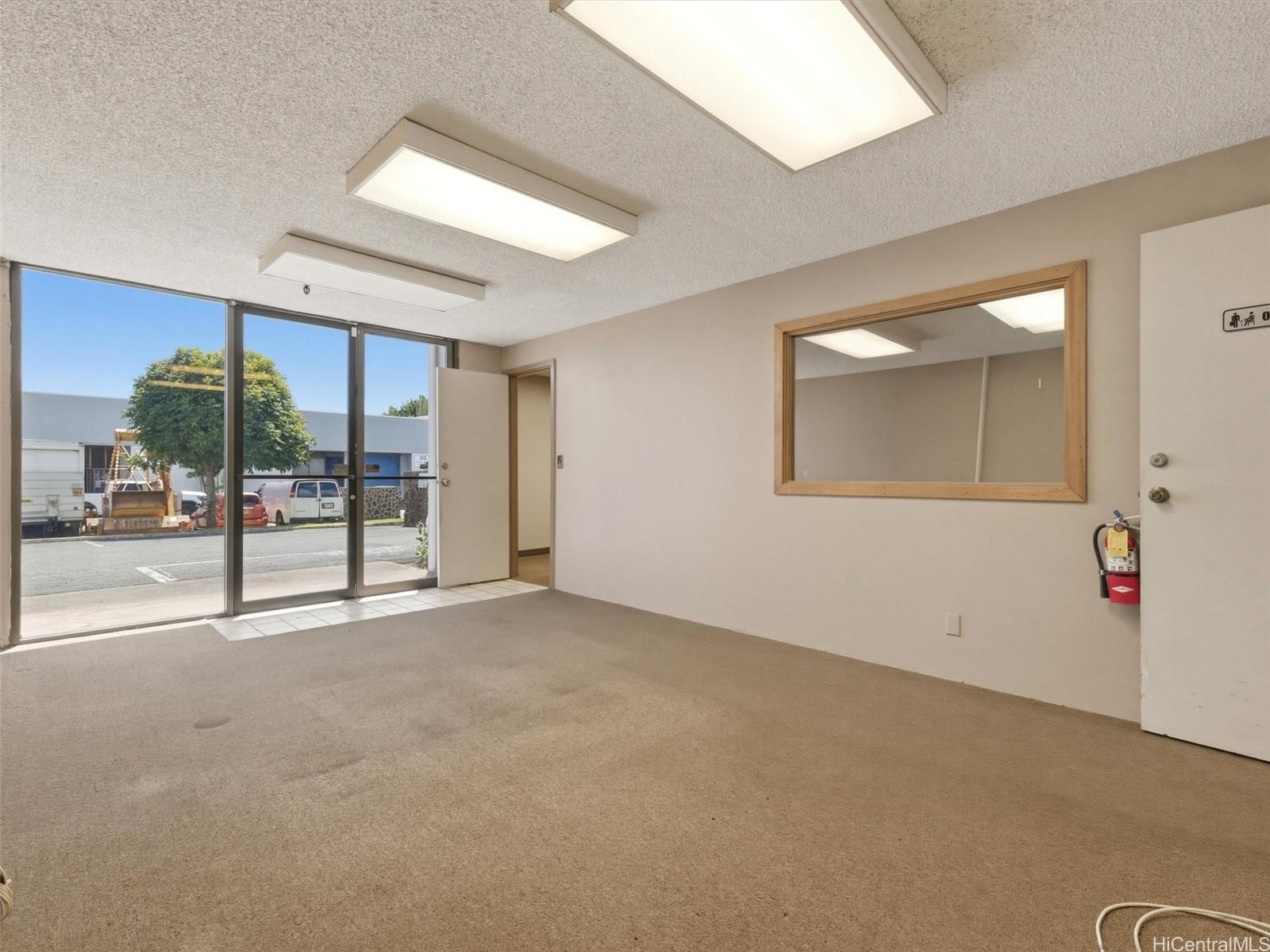 94-515 Ukee St Waipahu Oahu commercial real estate photo7 of 18