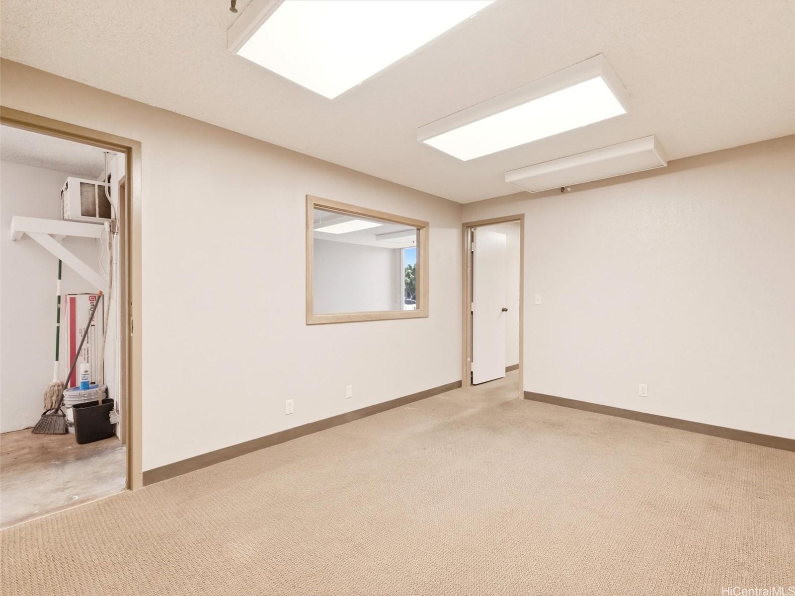 94-515 Ukee St Waipahu Oahu commercial real estate photo9 of 18