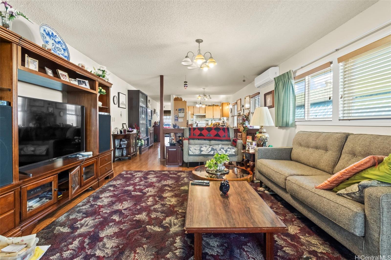 94-517  Alapine Street Village Park, Waipahu home - photo 6 of 17