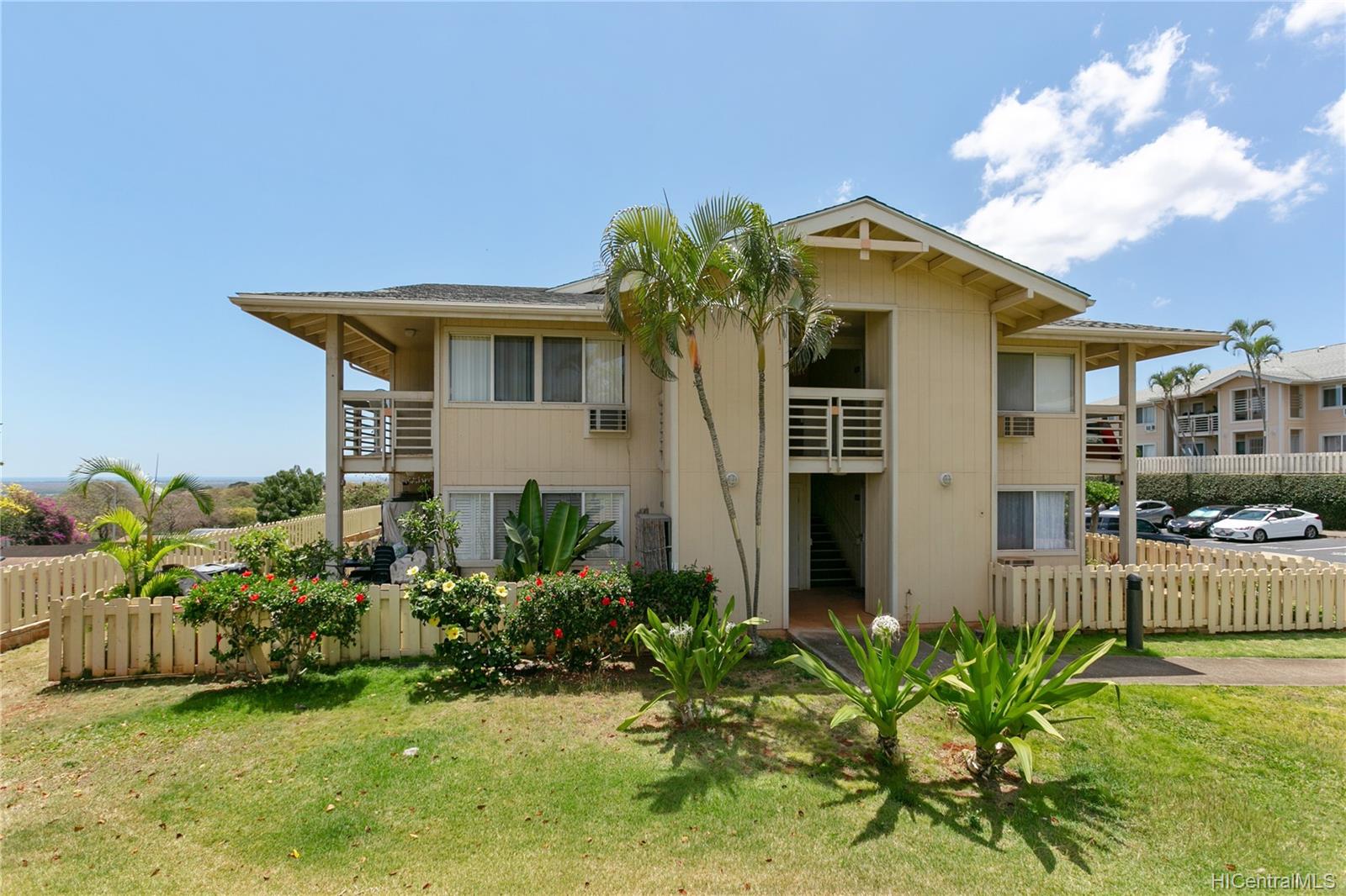 Royal Kunia 13/203, 94518 Kupuohi Street, Waipahu Royal Kunia