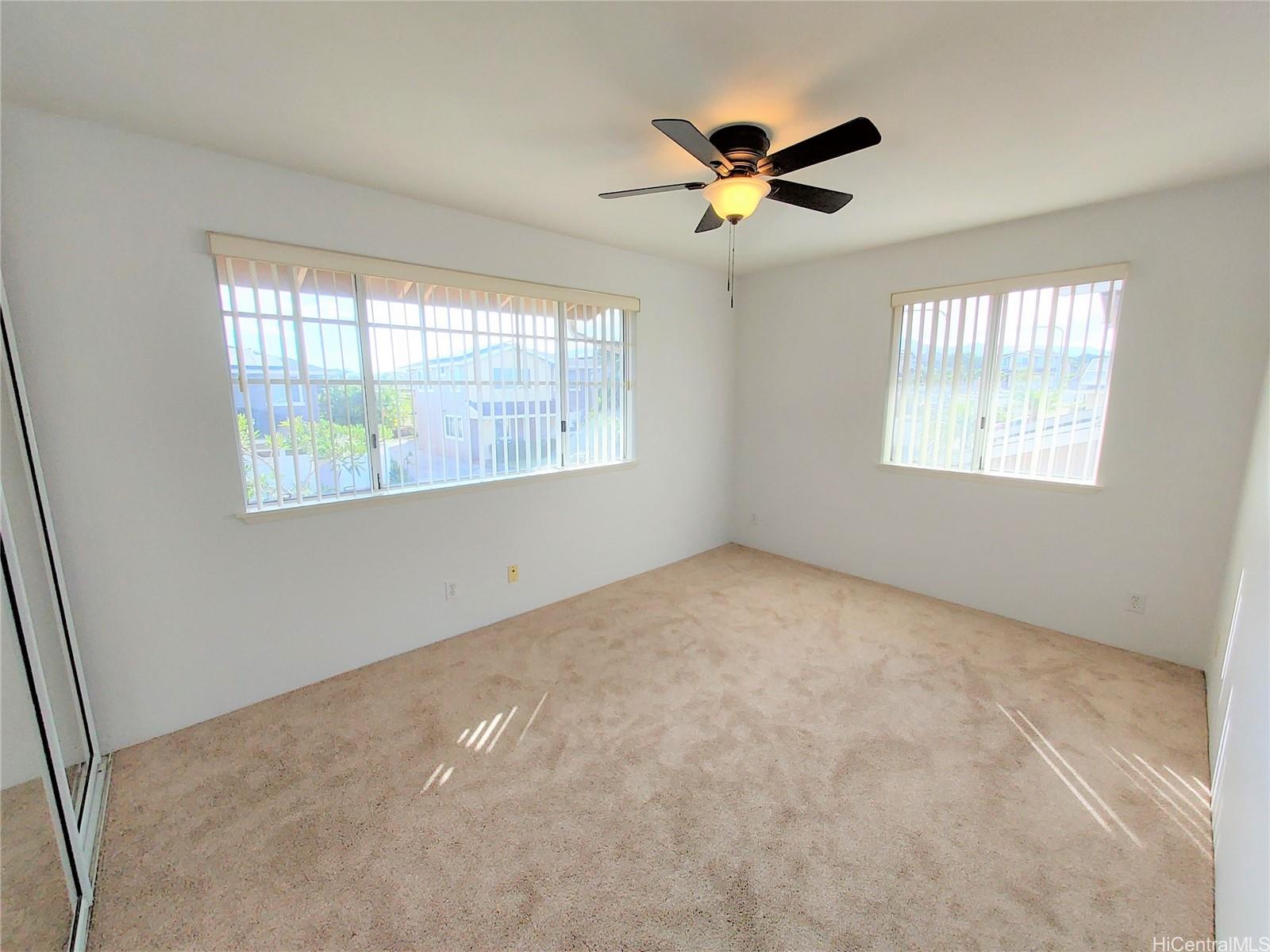 94-523 Halekuai Place Waipahu - Rental - photo 17 of 25