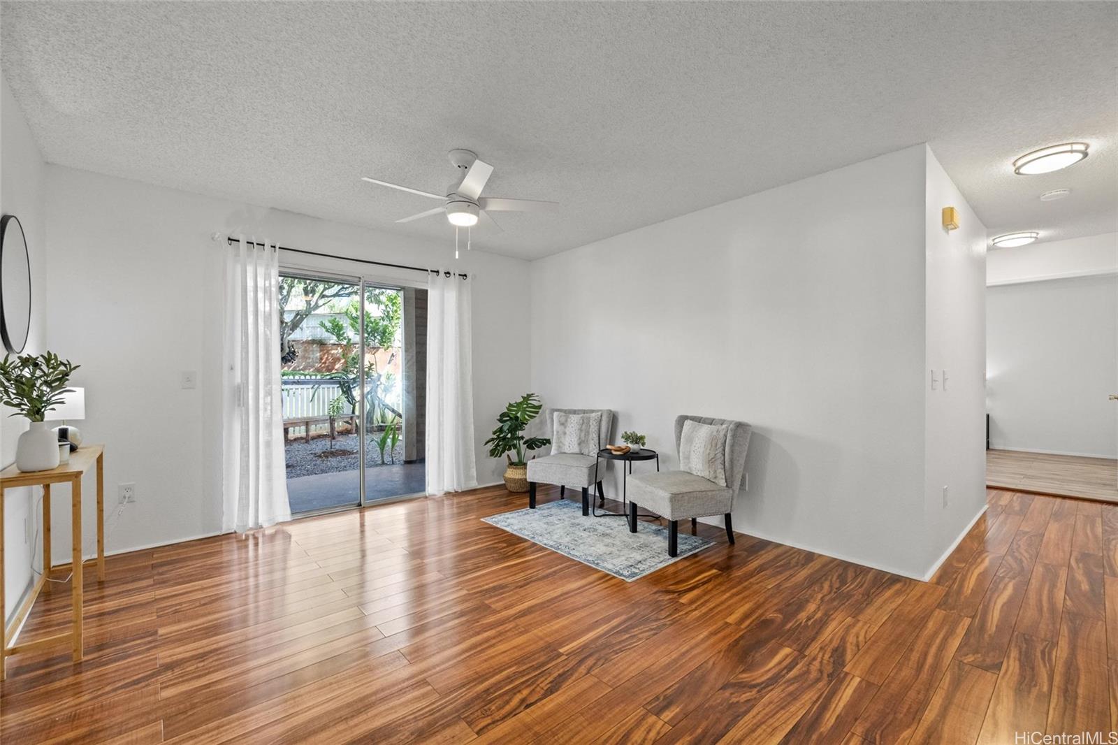 Waikele AOAO townhouse # E101, Waipahu, Hawaii - photo 8 of 25