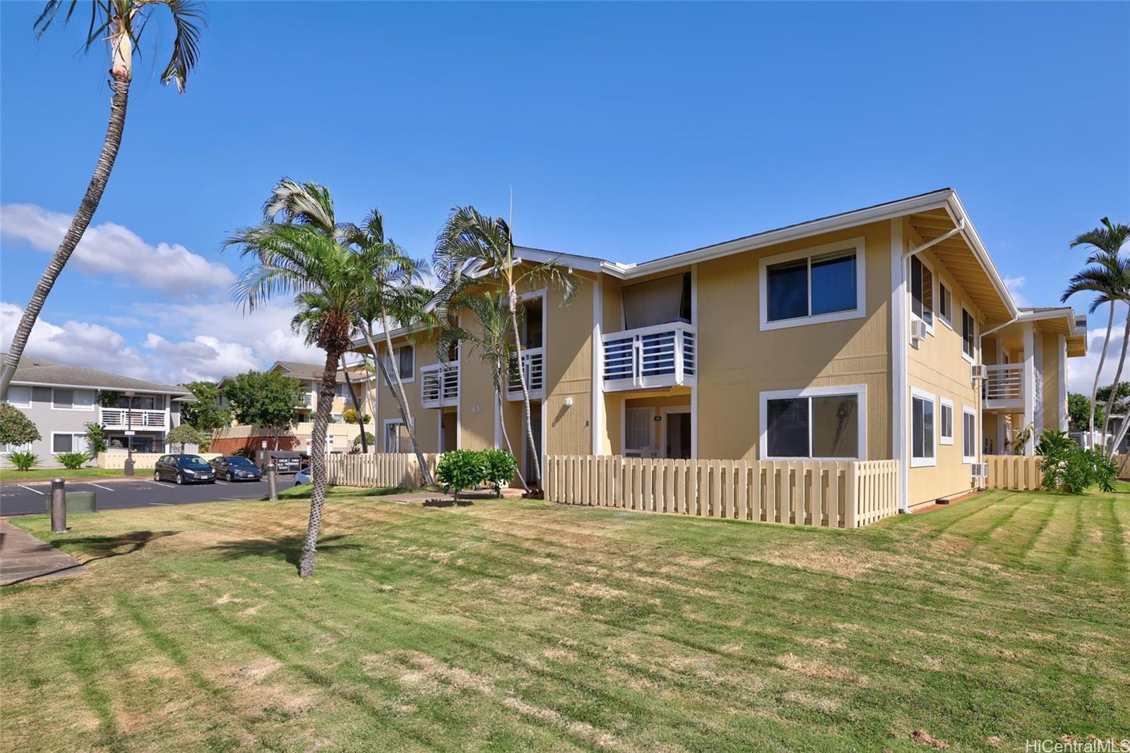 Royal Kunia townhouse # 19/106, Waipahu, Hawaii - photo 18 of 24