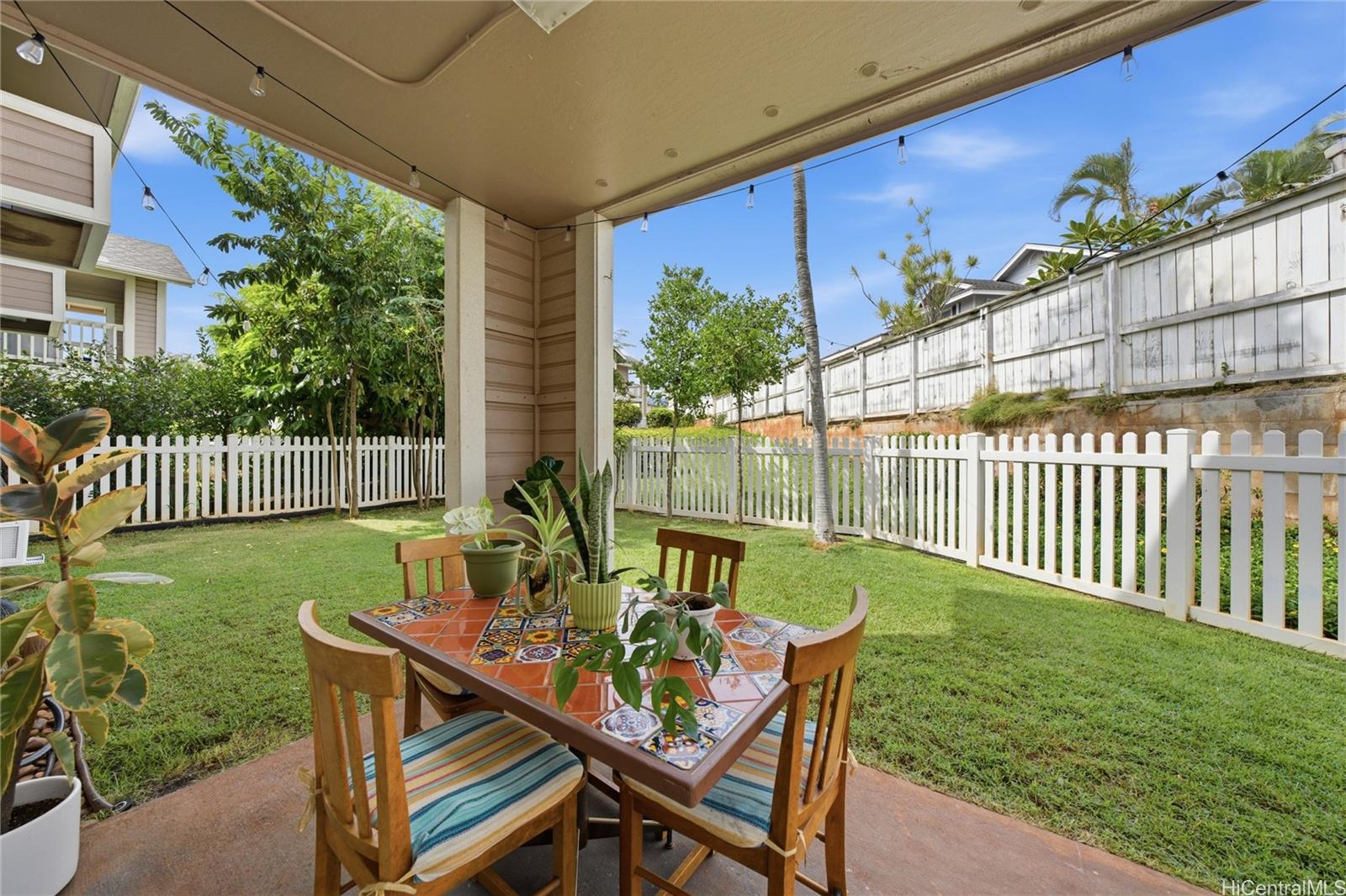 94-531 Lumiaina Street townhouse # C102, Waipahu, Hawaii - photo 13 of 25