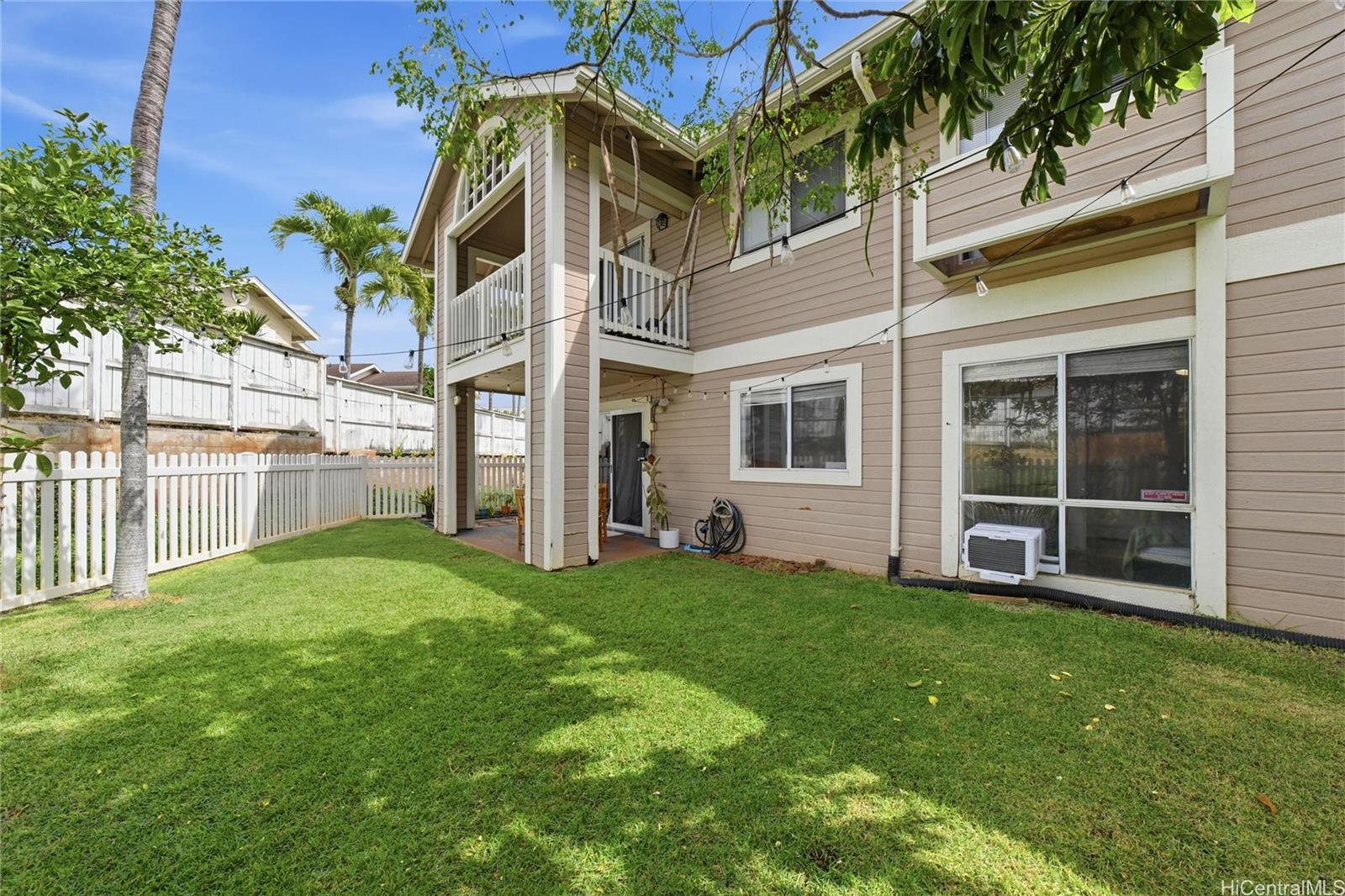 94-531 Lumiaina Street townhouse # C102, Waipahu, Hawaii - photo 18 of 25