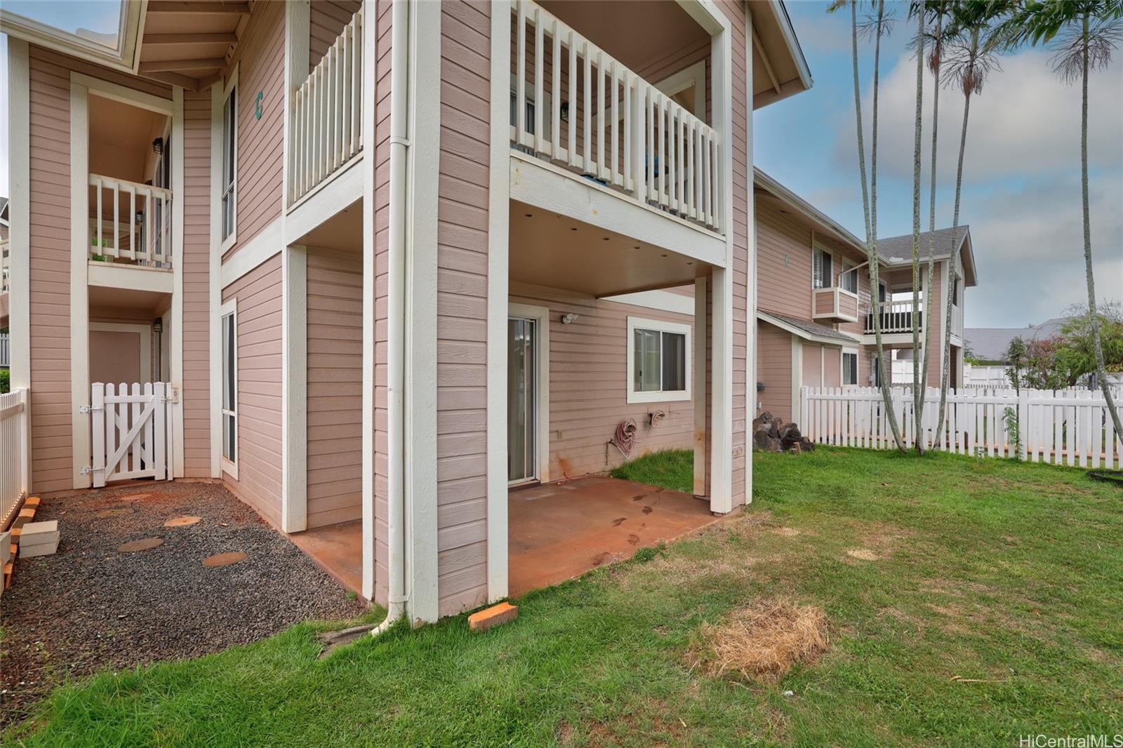 94-531 Lumiaina Street townhouse # C103, Waipahu, Hawaii - photo 18 of 21