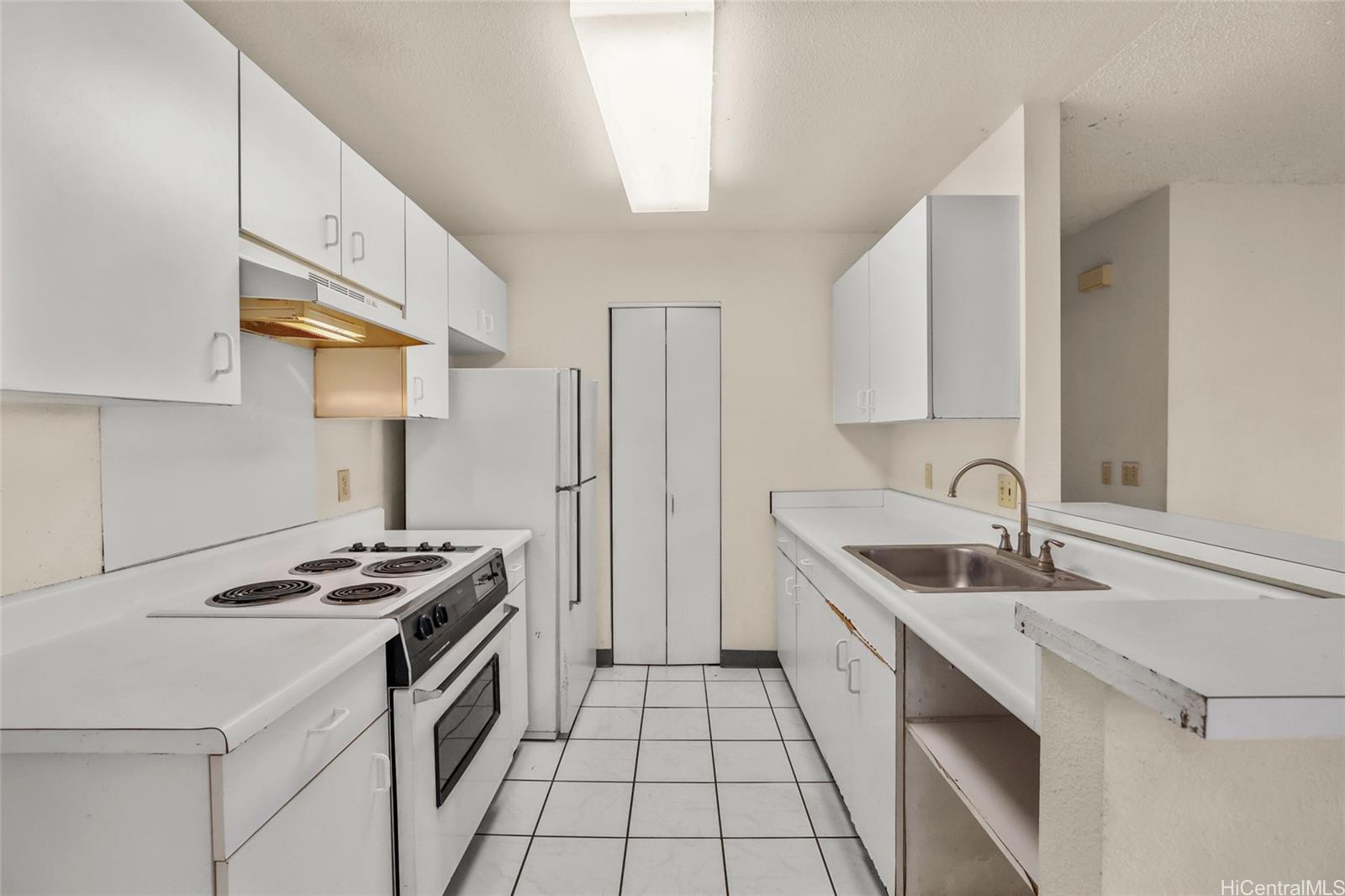 94-531 Lumiaina Street townhouse # C103, Waipahu, Hawaii - photo 7 of 21