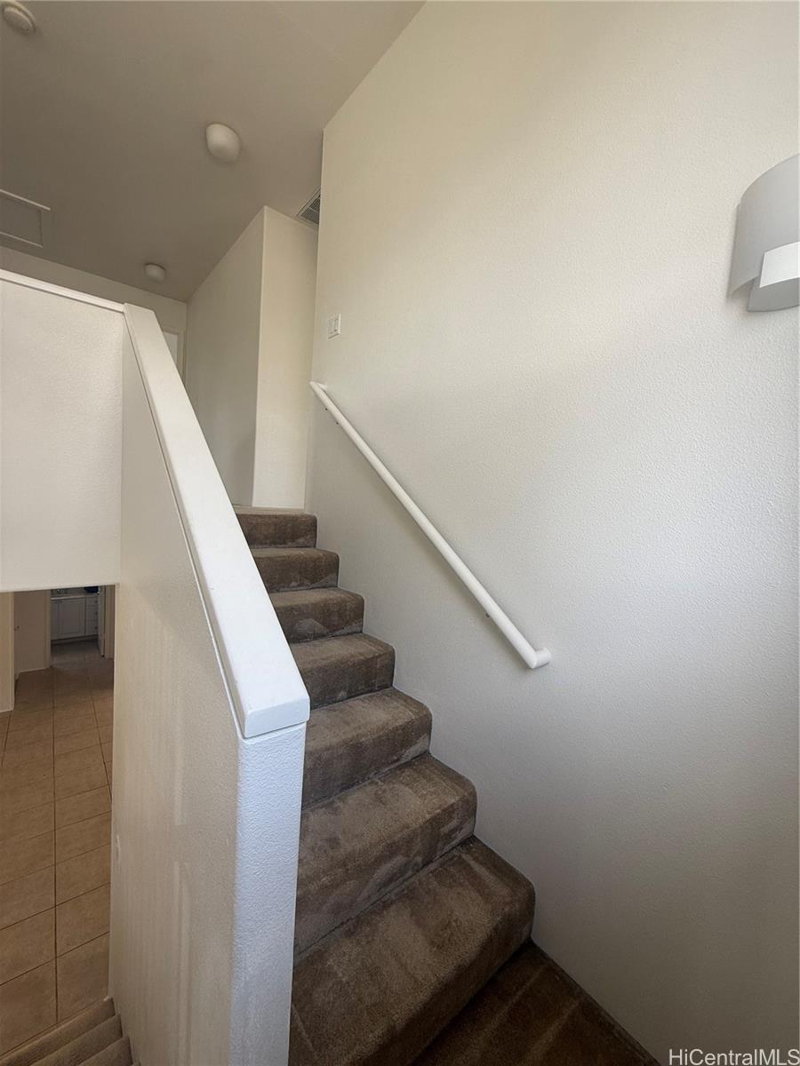 94-534  Halekuai Place Waikele-renaissance, Waipahu home - photo 14 of 25