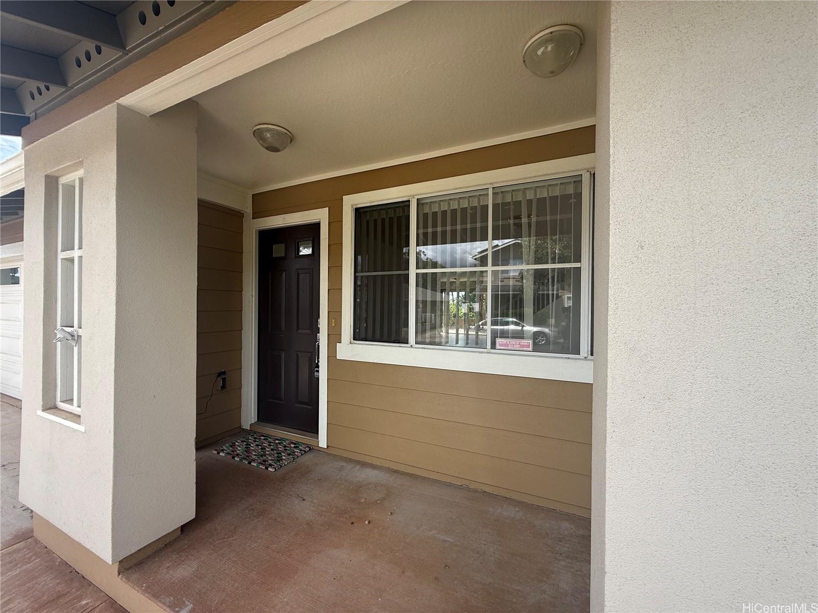 94-534  Halekuai Place Waikele-renaissance, Waipahu home - photo 3 of 25