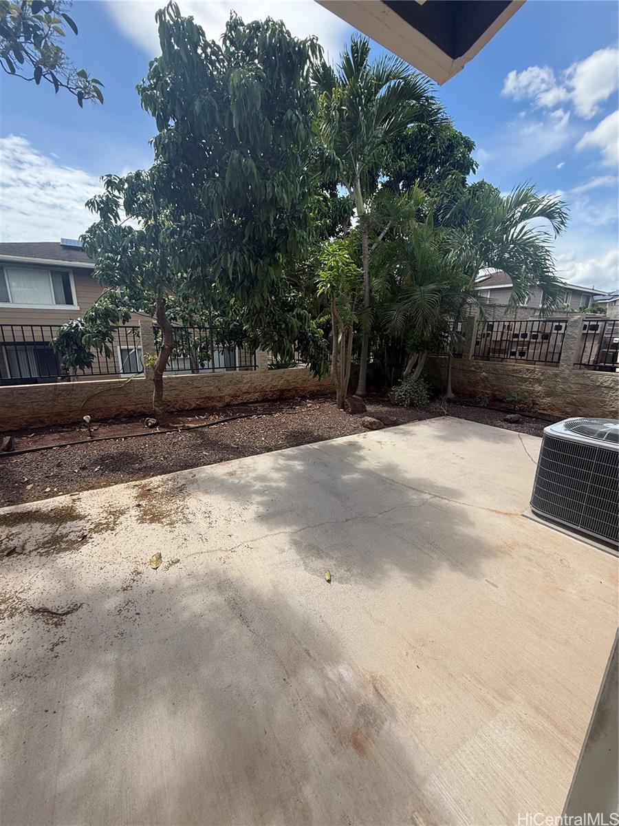 94-534  Halekuai Place Waikele-renaissance, Waipahu home - photo 10 of 25
