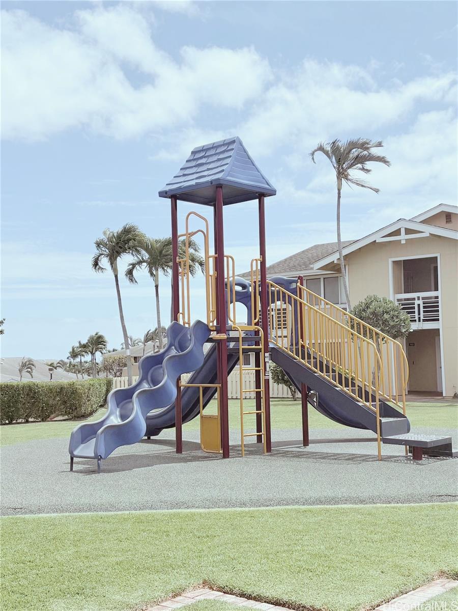 Royal Kunia townhouse # 21102, Waipahu, Hawaii - photo 10 of 12